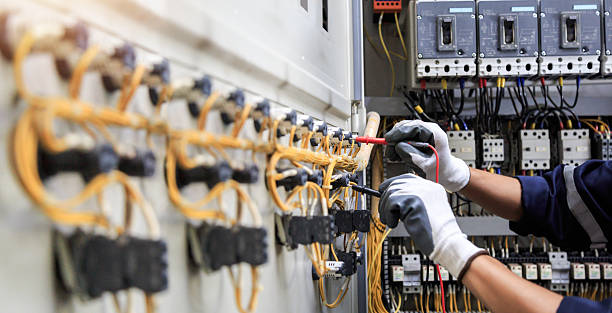 Professional Electrician technician working in Santee, SC